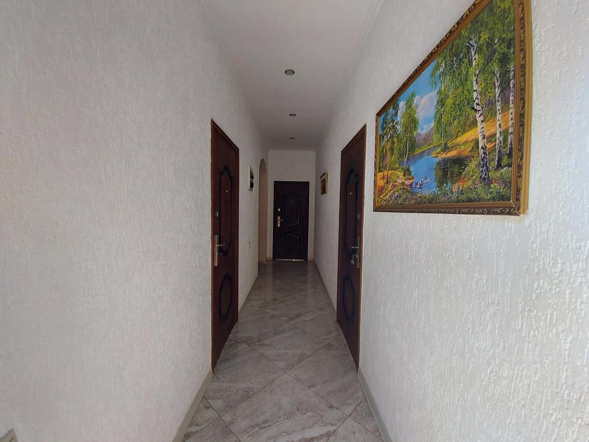 Гостевой Дом София 400 М До Моря Гагра Экстерьер фото