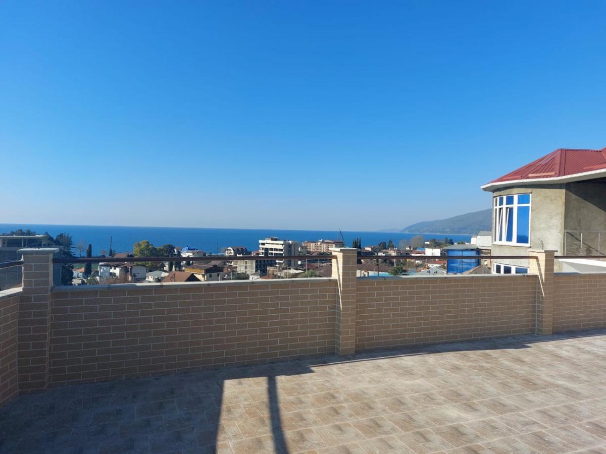 Гостевой Дом София 400 М До Моря Гагра Экстерьер фото